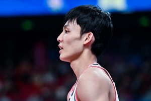 心情低落！徐杰：非常不满意自己的状态 很多东西越打越回去了